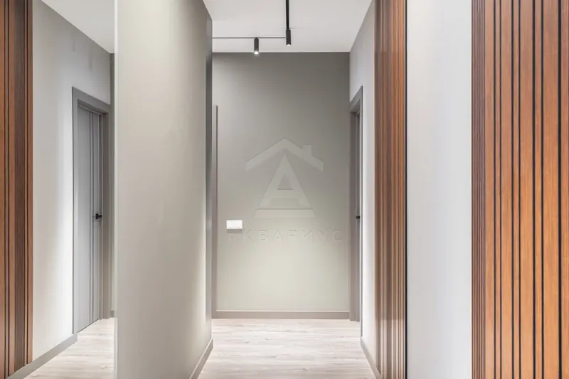 Прихожая — Ремонт двухкомнатной квартиры, 73 м²